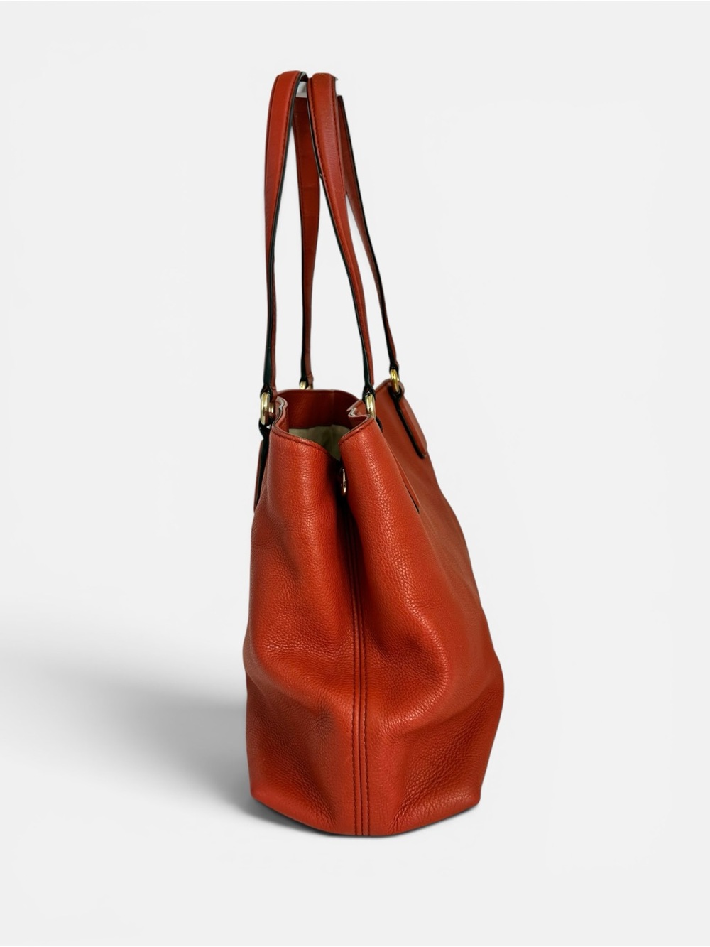 Gucci Orange-Red Pebbled Leather Shoulder Tote - Picture 3 of 13